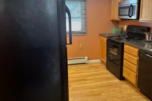 80 Earl St, Deer Park, NY 11729 - Photo 3