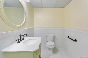 33-24 91st St, Jackson Heights, NY 11372 - Photo 31