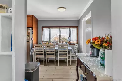 147 Front Avenue, Brentwood, NY 11717 - Photo 7