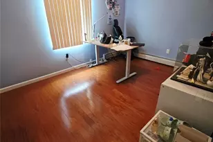 157 Barwick Blvd, Mineola, NY 11501 - Photo 19