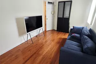 157 Barwick Blvd, Mineola, NY 11501 - Photo 15