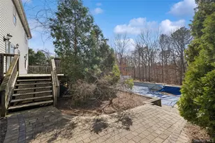 6 1st Ave, Holtsville, NY 11742 - Photo 25