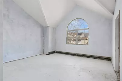 6 1st Avenue, Holtsville, NY 11742 - Photo 21