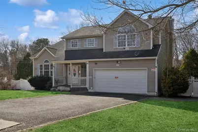 6 1st Avenue, Holtsville, NY 11742 - Photo 1