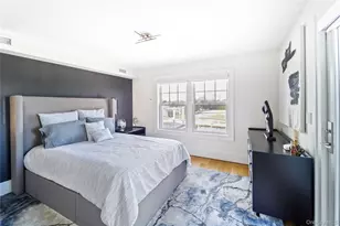 68 Foster Ave, Hampton Bays, NY 11946 - Photo 19