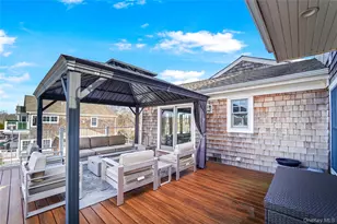 68 Foster Ave, Hampton Bays, NY 11946 - Photo 15