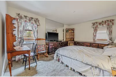 46 Anita Place, Farmingdale, NY 11735 - Photo 23