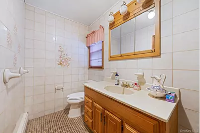 46 Anita Place, Farmingdale, NY 11735 - Photo 27