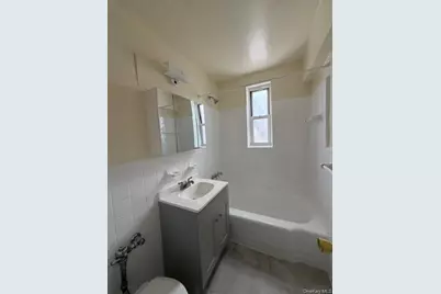 125 Bronx River Road #7A, Yonkers, NY 10704 - Photo 17