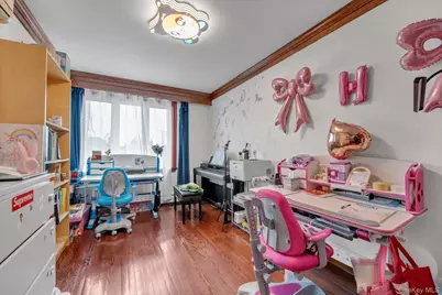 6906 Fresh Meadow Lane, Fresh Meadows, NY 11365 - Photo 11