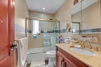 6906 Fresh Meadow Lane, Fresh Meadows, NY 11365 - Photo 13