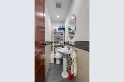 6906 Fresh Meadow Lane, Fresh Meadows, NY 11365 - Photo 7