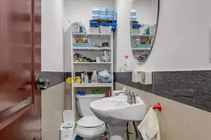 69-06 Fresh Meadow Ln, Fresh Meadows, NY 11365 - Photo 7