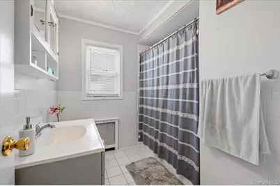 316 S 3rd Street, Lindenhurst, NY 11757 - Photo 7