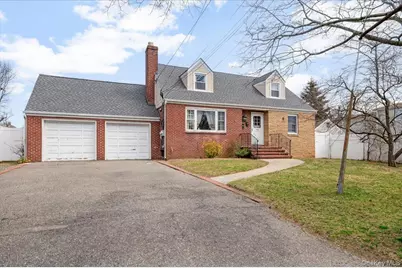 316 S 3rd Street, Lindenhurst, NY 11757 - Photo 1