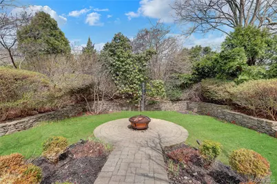 27 Cedar Street, Syosset, NY 11791 - Photo 23