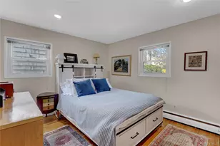 27 Cedar St, Syosset, NY 11791 - Photo 17