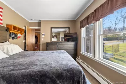 16 Hillside Terrace, Mahopac, NY 10541 - Photo 11