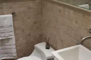 84 Pacific Blvd, Long Beach, NY 11561 - Photo 7