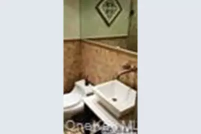 84 Pacific Boulevard, Long Beach, NY 11561 - Photo 11