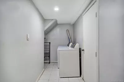 91-04 218th Place, Queens Village, NY 11428 - Photo 27