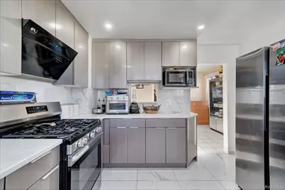 91-04 218th Place, Queens Village, NY 11428 - Photo 11