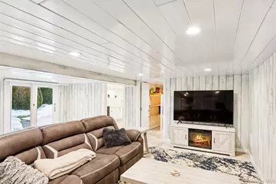 18 Matilda Court, Bayport, NY 11705 - Photo 29