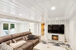 18 Matilda Ct, Bayport, NY 11705 - Photo 29