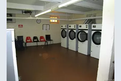 19 Abeel Street #2E, Yonkers, NY 10705 - Photo 35