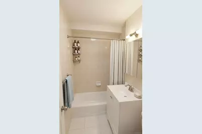 4107 Bowne Street #3F, Flushing, NY 11355 - Photo 5