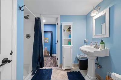 2 Memas Court, Dix Hills, NY 11746 - Photo 37