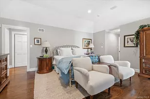 2 Memas Ct, Dix Hills, NY 11746 - Photo 31