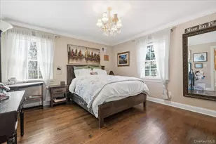 2 Memas Ct, Dix Hills, NY 11746 - Photo 25