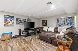 2 Memas Ct, Dix Hills, NY 11746 - Photo 39