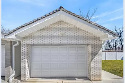 150-17 Hawtree Street, Ozone Park, NY 11417 - Photo 47