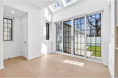 150-17 Hawtree Street, Ozone Park, NY 11417 - Photo 7