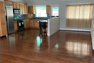 7 Motor Ln, Old Bethpage, NY 11804 - Photo 5