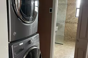 7 Motor Ln, Old Bethpage, NY 11804 - Photo 9