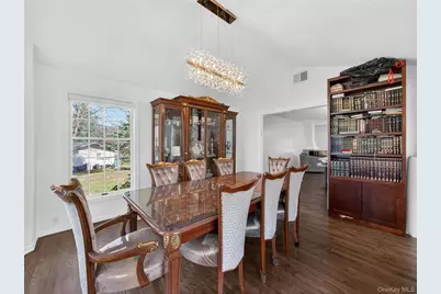 17 Victoria Drive, Airmont, NY 10901 - Photo 15