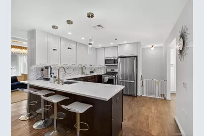 17 Victoria Drive, Airmont, NY 10901 - Photo 9