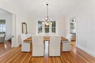 127 Senix Avenue, Center Moriches, NY 11934 - Photo 9