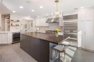 40 Kings Ct, Chappaqua, NY 10514 - Photo 3