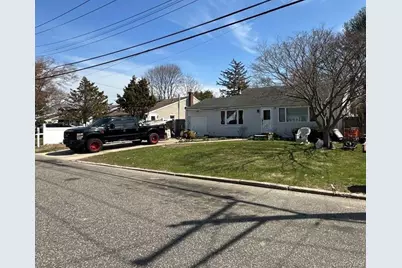 12 Glenwood Lane, Huntington, NY 11743 - Photo 1