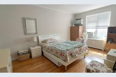 31-21 76th Street, East Elmhurst, NY 11370 - Photo 5