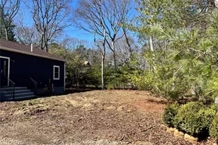 38 Railroad Ave, East Hampton, NY 11937 - Photo 35