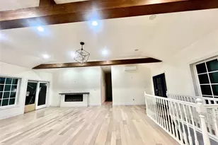 38 Railroad Ave, East Hampton, NY 11937 - Photo 9