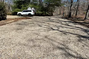 38 Railroad Ave, East Hampton, NY 11937 - Photo 33