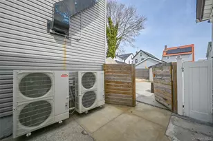 113-11 201st St, Saint Albans, NY 11412 - Photo 33