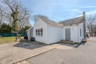 33 Manor Dr, Shirley, NY 11967 - Photo 27