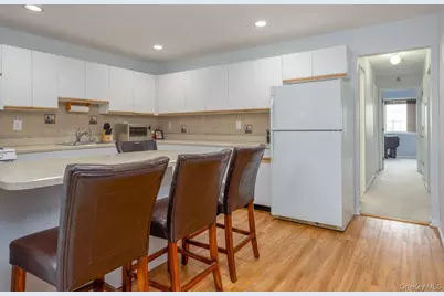 42 Eagle Ridge Way, Nanuet, NY 10954 - Photo 13